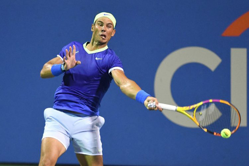Rafael Nadal kembali didera cedera kaki menjelang digelarnya Prancis Terbuka.